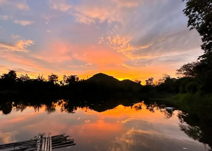 Royal Mountain View วันหยุดที่บ้าน *